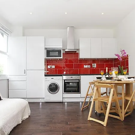 Holiday Lets London - I4 Room photo