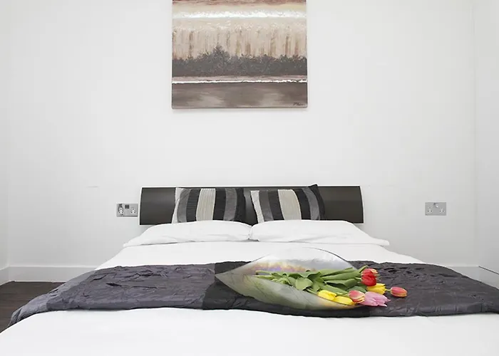 Holiday Lets London - I4